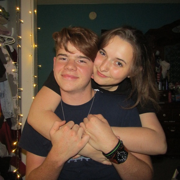 Meet your Posher, Leyla - Picture 1 of 1